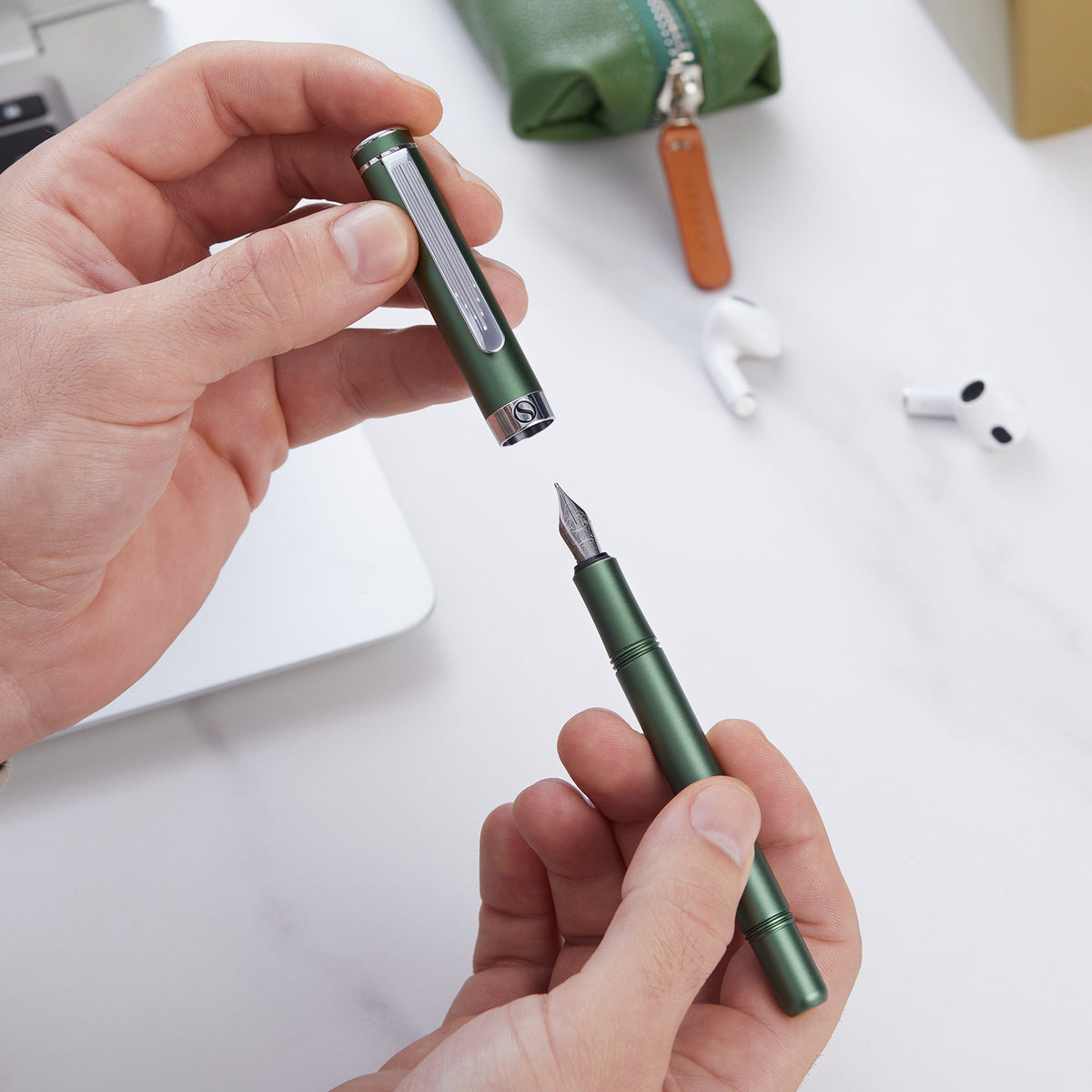 Scriveiner Pocket Pen Mat Groen Vulpen - Fijn Vulstuk
