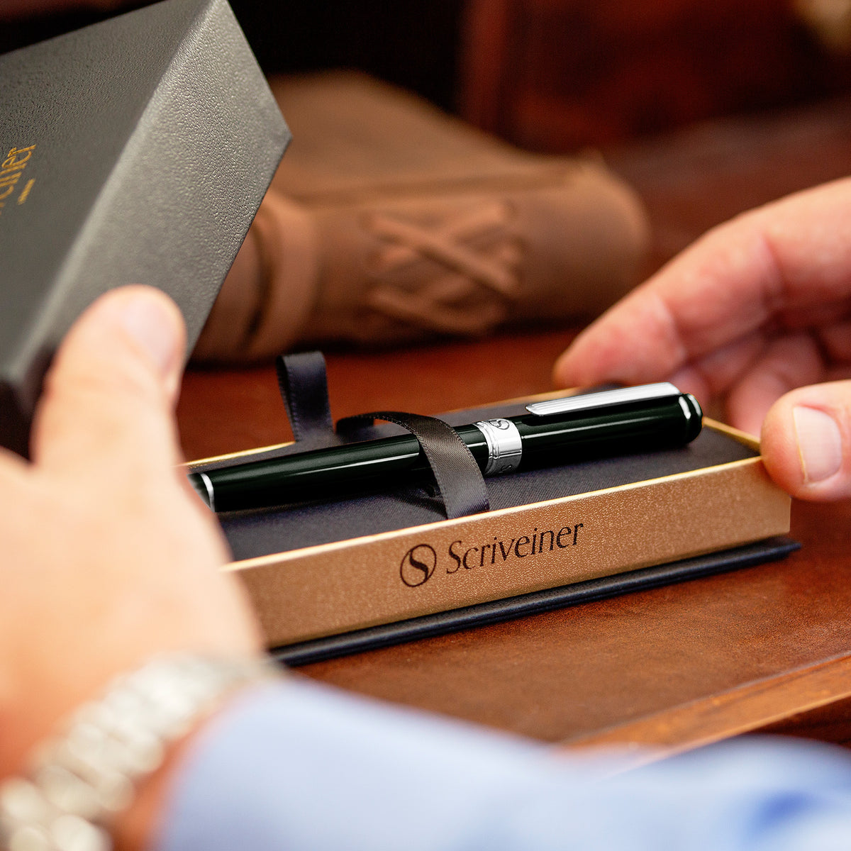 Scriveiner Classic Black Green Fountain Pen - Medium Nib